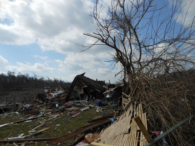 HENRYVILLE TORNADO DAMAGE MARCH 2012 (29).JPG