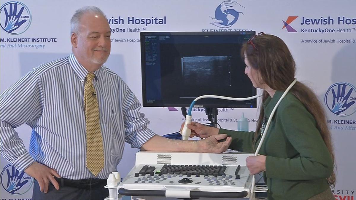 Images Nation S Most Successful Hand Transplant Recipient Marks 20 Years Since Surgery News Wdrb Com