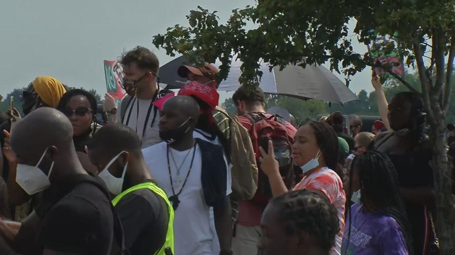 LOUISVILLE UNTIL FREEDOM PROTEST - CENTRAL AVENUE - 8-25-2020  (15).jpeg