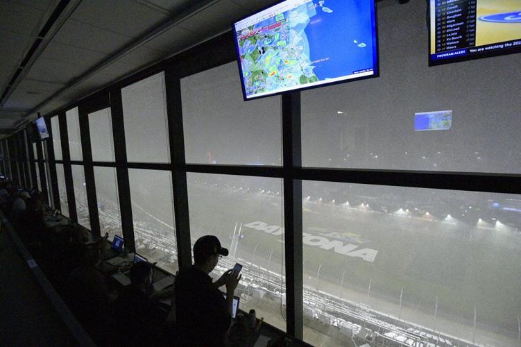 Rains halts Daytona 500; race rescheduled for Monday afternoon