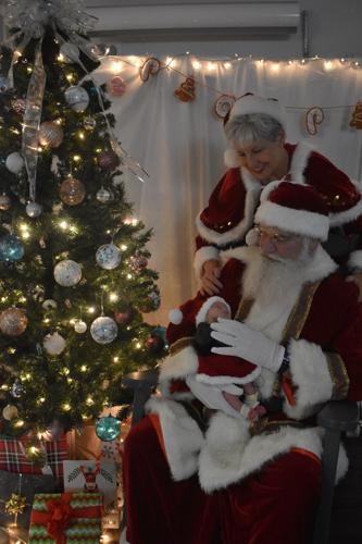 Santa visits NICU babies at UofL Health (40).JPG