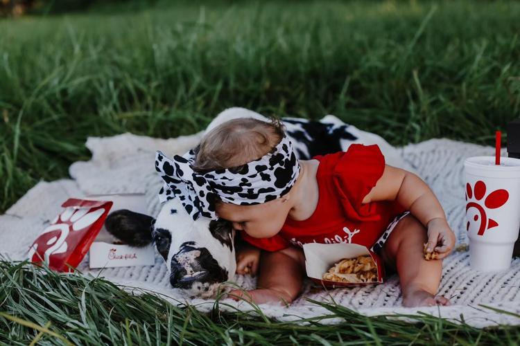 CHICK FIL A PHOTO SHOOT 13.jpg