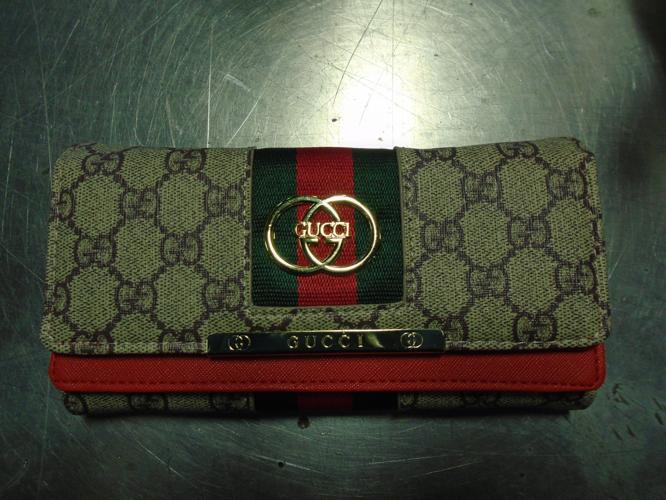 Counterfeit Gucci purse seized by U.S. customs officials in Louisville