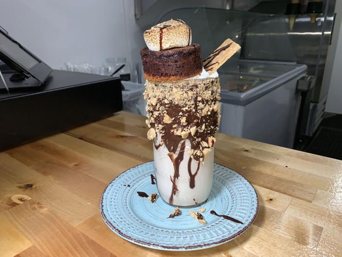 S'mores milkshake 3