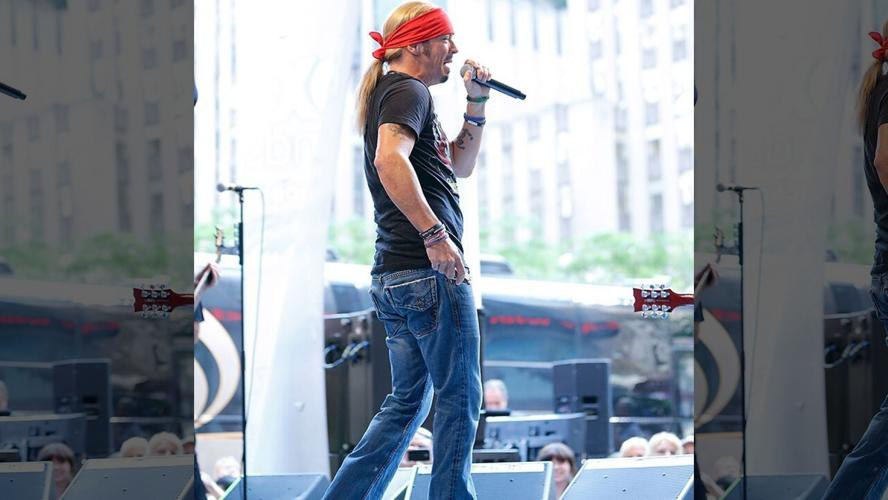 Brett Michaels Performs