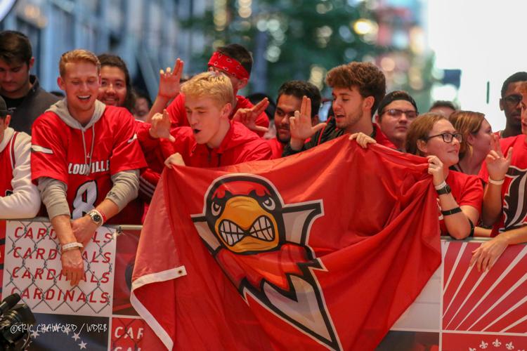 Louisville fans