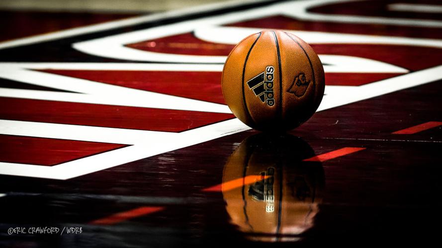UL WOMEN V SYRACUSE 2-7-19  28 -- Basketball generic
