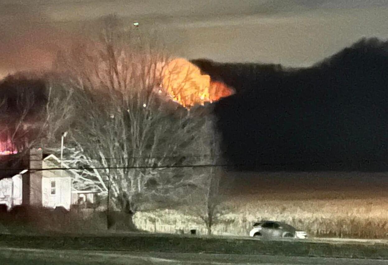 Borden fire Carl Montgomery 2.jpg