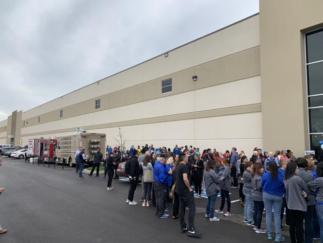 ZAPPOS GRAND OPENING LOUISVILLE 4-12-19 (3).JPG