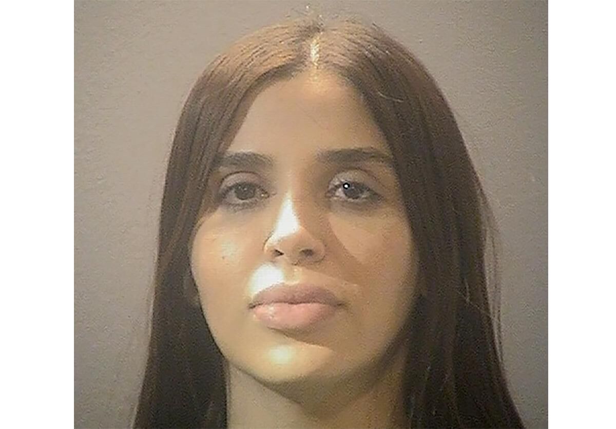 WIFE OF EL CHAPO DRUG KINGPIN - AP MUGSHOT.jpeg | | Wdrb.com