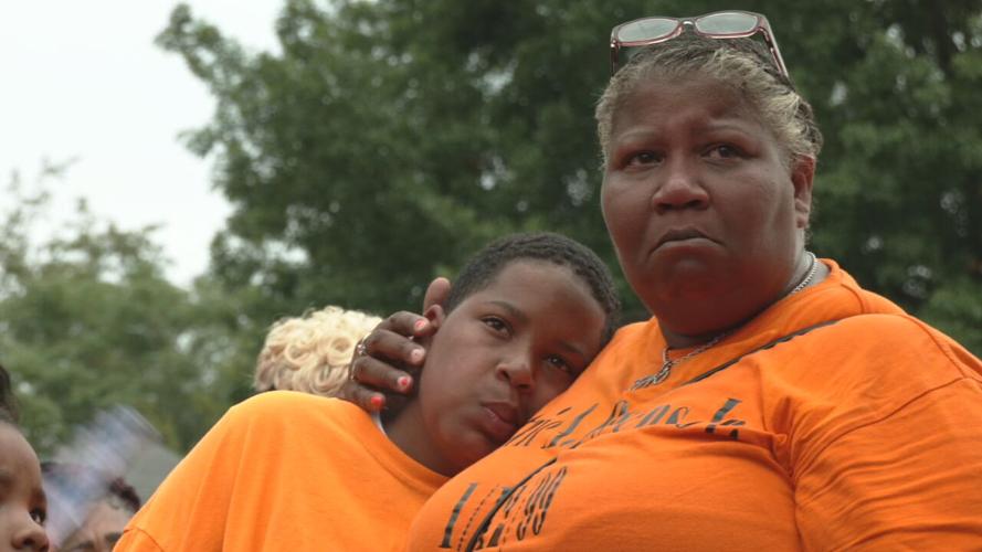 MOTHERS OF MURDERED CHILDREN WALK.jpeg