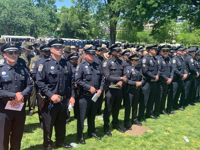 LMPD Officers at National Memorial in Washington