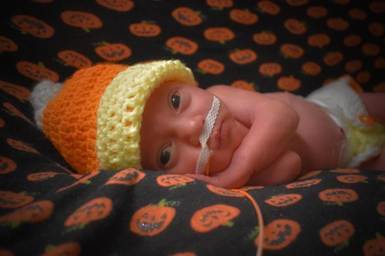 U of L NICU baby Halloween-21.jpg
