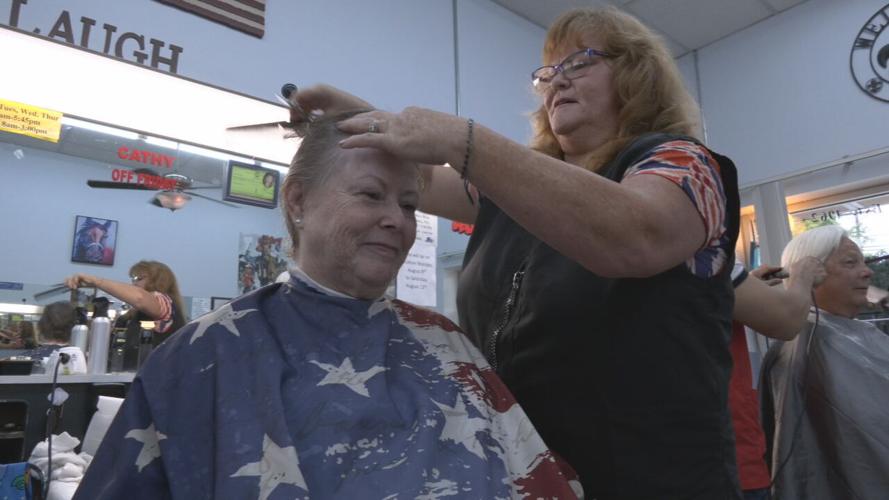 Holiday manor barber