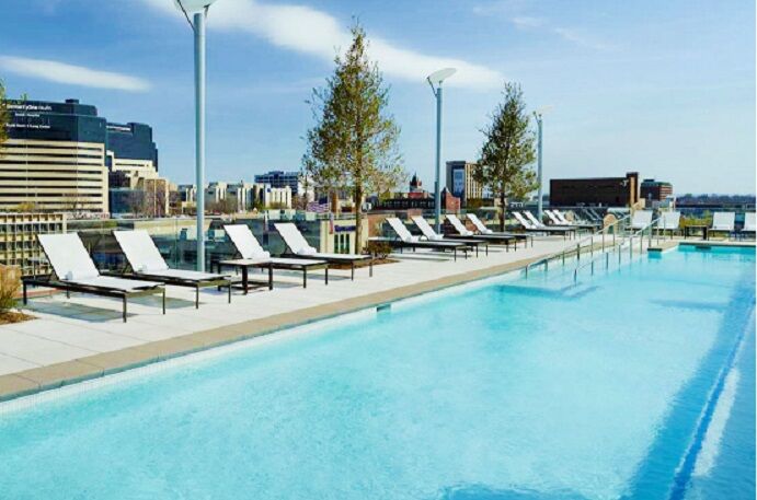 OMNI LOUISVILLE HOTEL - POOL -  COURTESY RESORT PASS 2.jpg