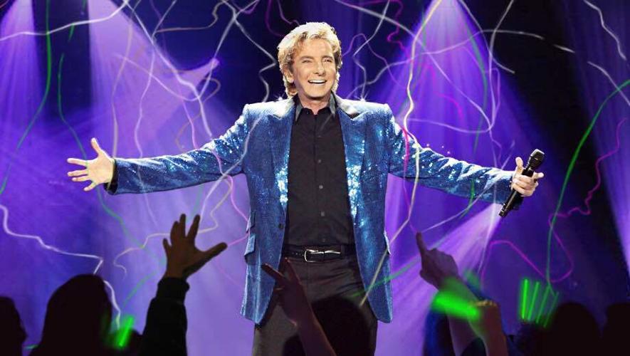BARRY MANILOW - COURTESY FACEBOOK 2.jpg
