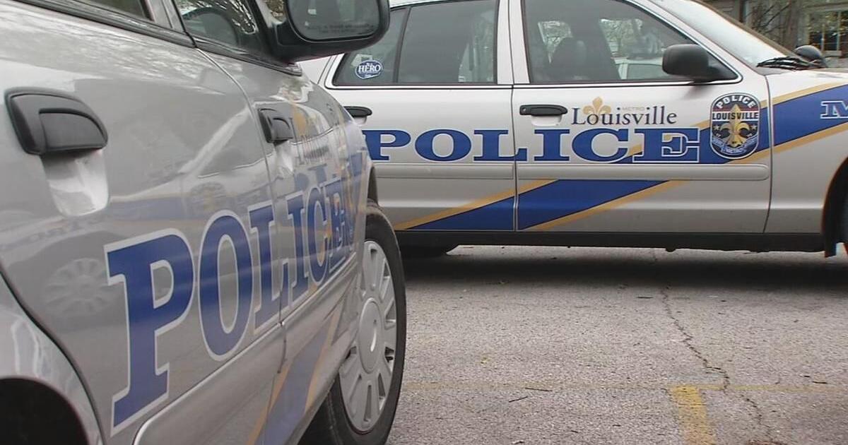 Part of I-64 West shut down after man dies in car crash Sunday morning