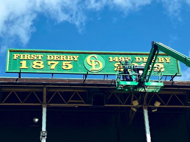 CHURCHILL DOWNS - SIGN CHANGE - 4-17-2023.jpg