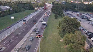 Woman critically injured in rollover crash on I-71 North in Louisville