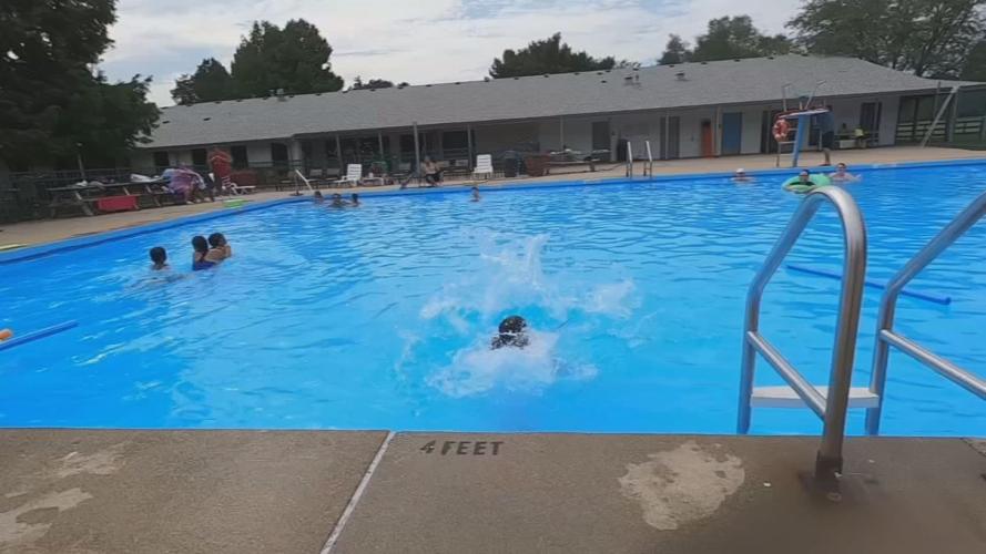 CINDI FOWLER ON POOLS 11VO.transfer_frame_938 splash.jpg