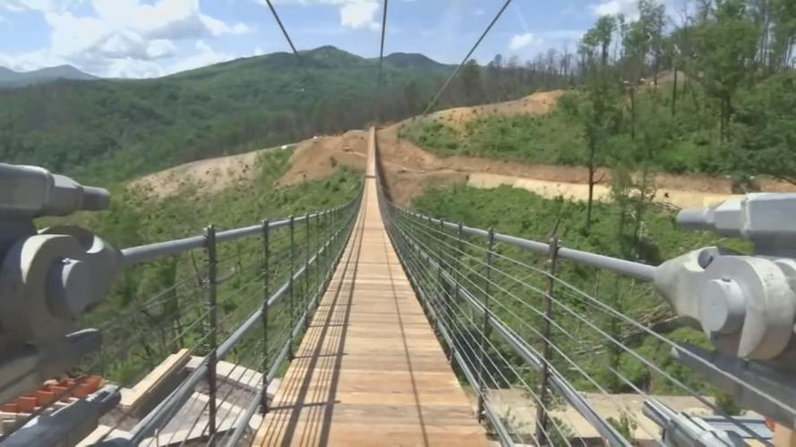 TENNESSEE SKYBRIDGE GATLINBURG 1 5-16-19 1.jpg