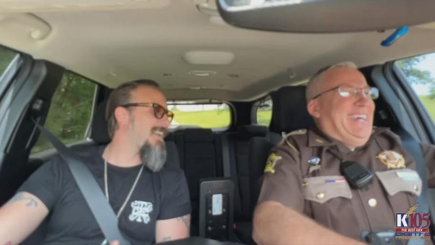 Grayson Co. Sheriff Traffic Stop Karaoke K105_frame_14130 (1).jpeg