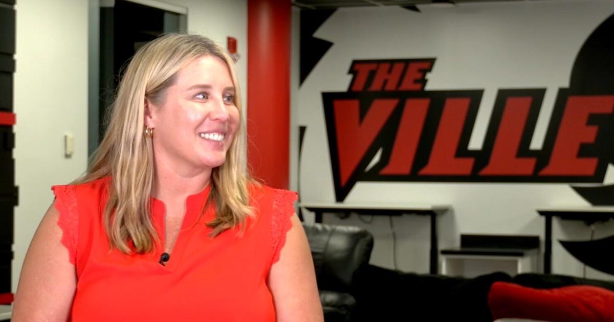 Louisville volleyball loses Dani Busboom Kelly to Nebraska, names Dan Meske new head coach