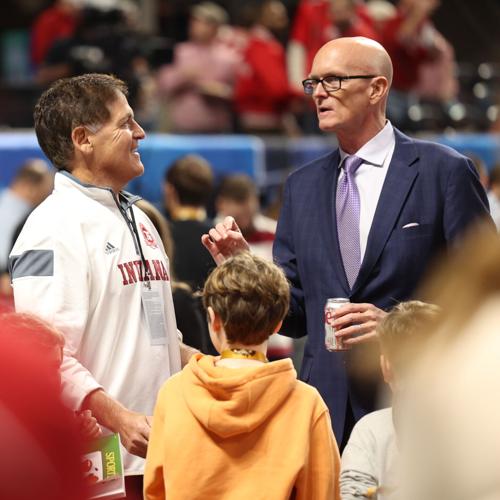 Mark Cuban and Scott Van Pelt