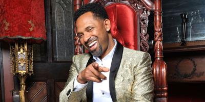 MIKE EPPS - COURTESY KFC YUM CENTER.jpg