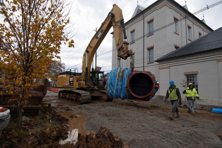 15 ton water main
