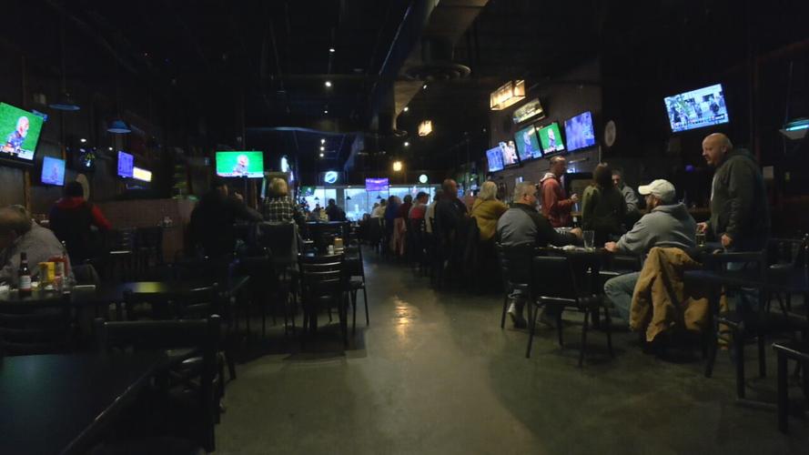 Khalil's Restaurant closing