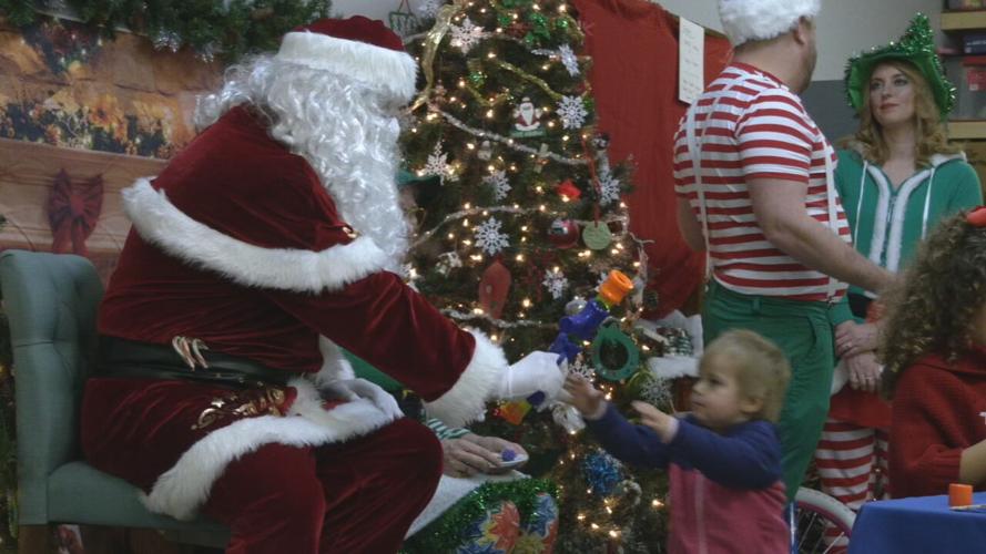 The Savannah Smiles Foundation holds a giveaway for Louisville area children