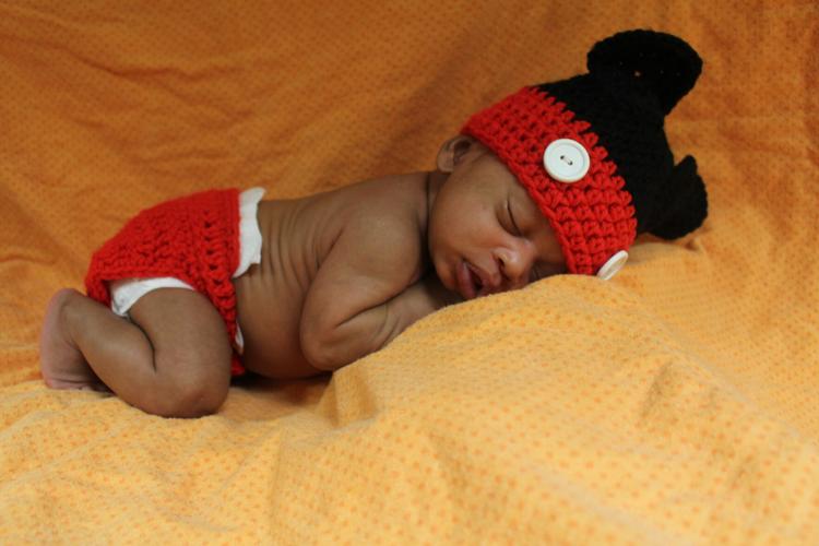 U of L NICU baby Halloween-23.jpg