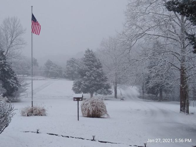 Snow in Deatsville-KY-1-27-21.jpg