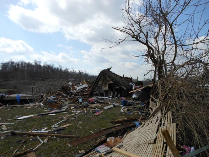 HENRYVILLE TORNADO DAMAGE MARCH 2012 (31).JPG
