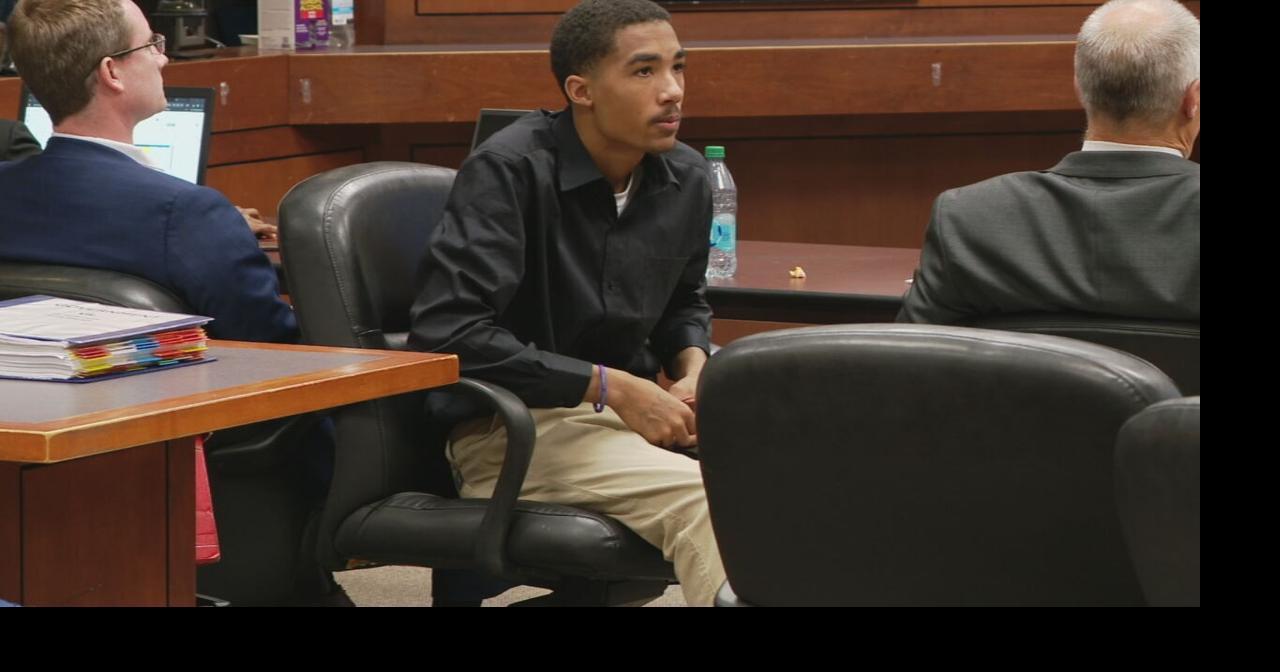 Read moreSuspect convicted in fatal Louisville bus stop shooting faces new charges