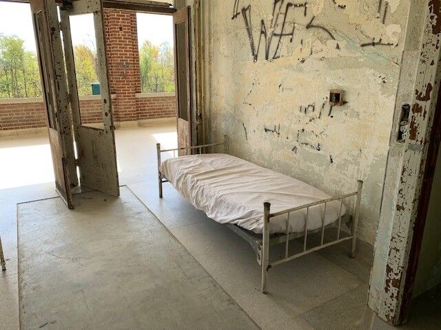 WAVERLY HILLS - 10-30-2020 3.jpg