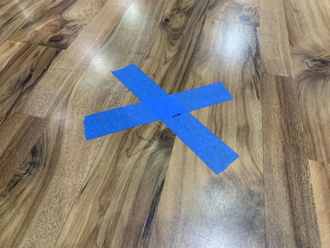 SHOPPING - LOCAL - SOCIAL DISTANCING - SIX SISTERS BOUTIQUE - KEITH KAISER - 5-20-2020 (2).jpeg