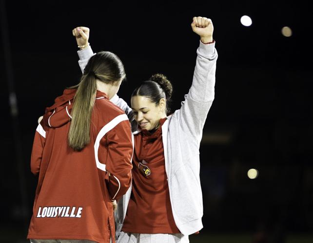 Louisville Live8837.jpg