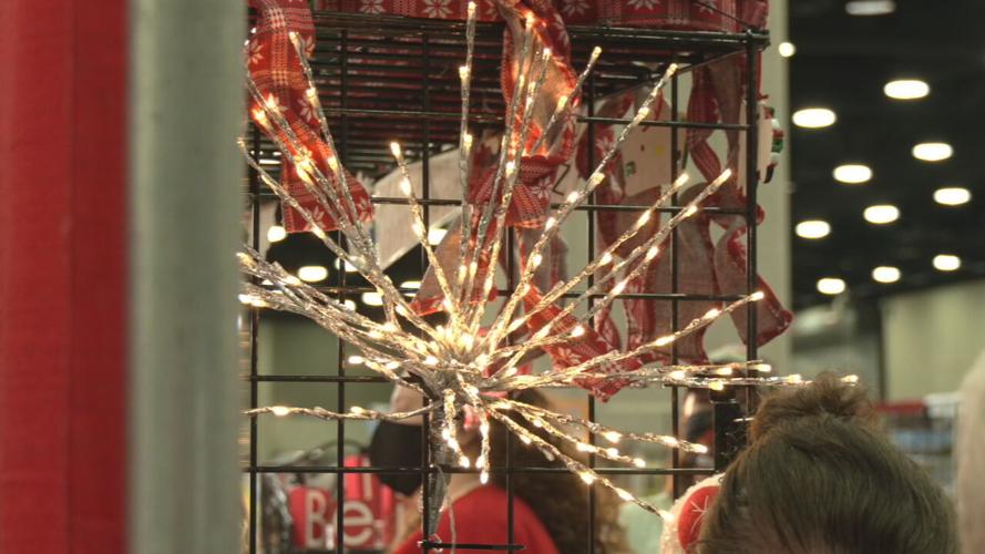 xmas gift and decor show.jpeg