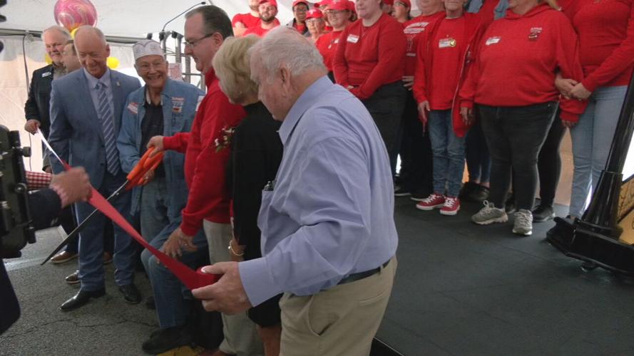 Schimpff's ribbon-cutting ceremony