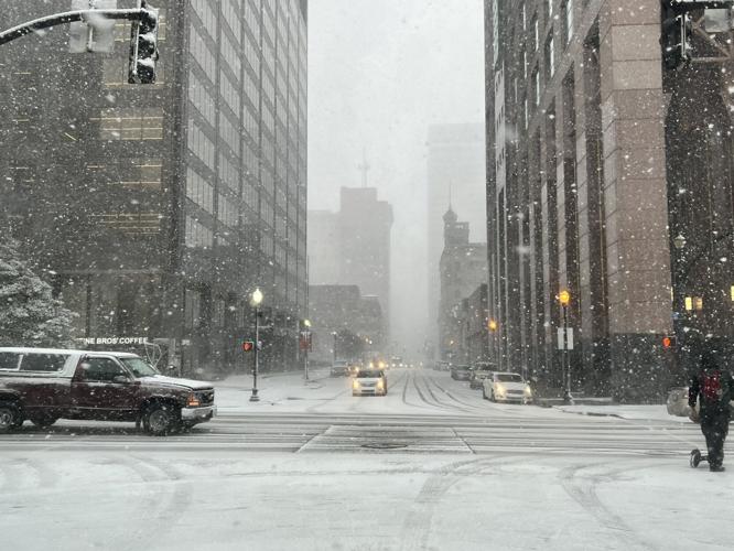 Downtown Louisville snow 1-28-22