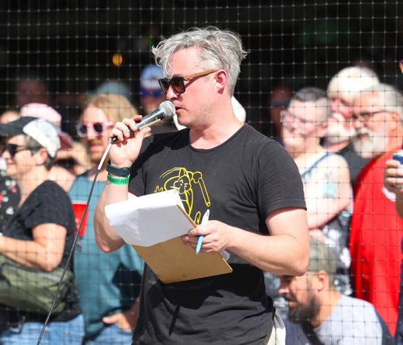 Emcee of Dainty Contest.JPG