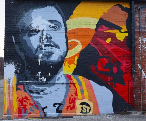 Defaced mural in Portland.JPG