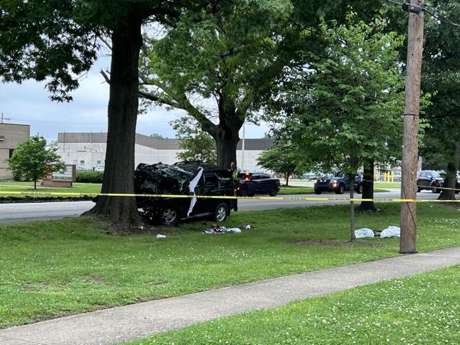 algonquin fatal ax.jpg