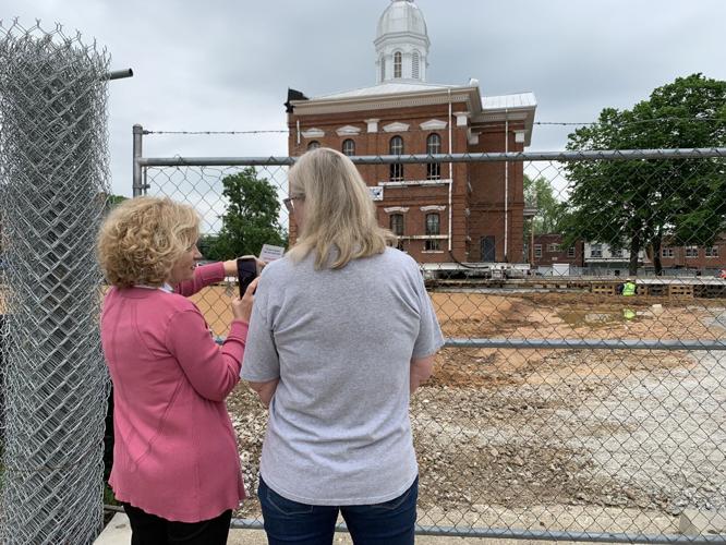 OLDHAM COUNTY COURTHOUSE MOVE - 5-11-2022 2.jpg