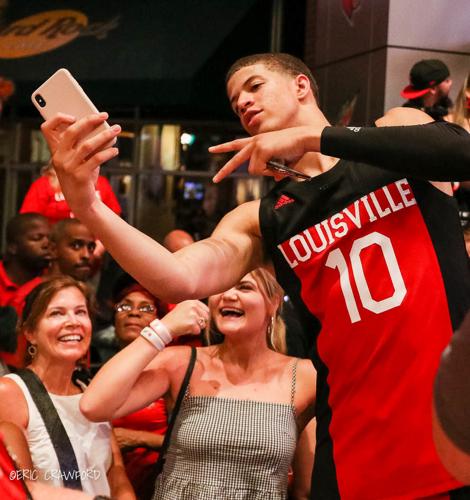 LouisvilleLIve2019-3098.jpg