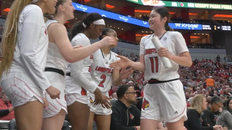 Hot first half shooting, Konno's career day sparks U of L over Clemson