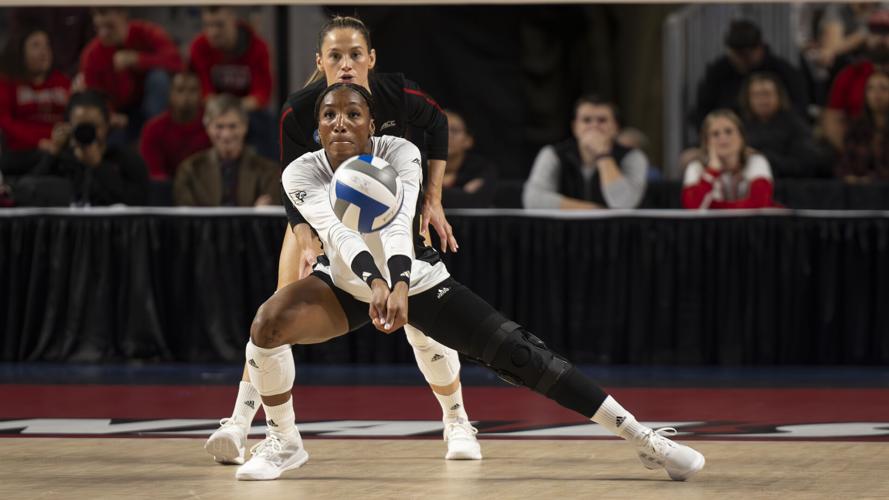 UL NCAA Volleyball Purdue-14.jpg