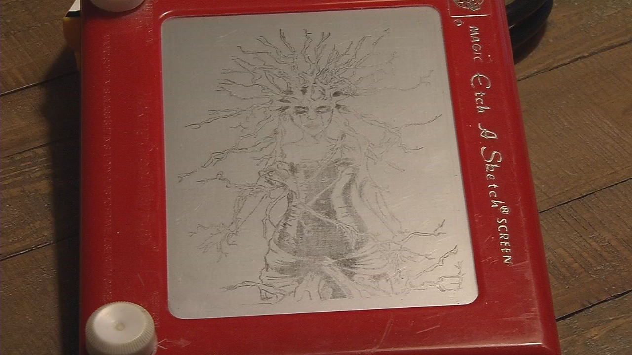 etch a sketch type toys